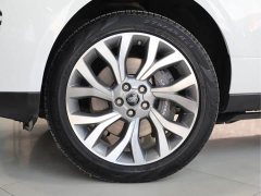 Land Rover Range Rover 3.0 L6 Heritage Extended Wheelbase Classic Edition - ფოტო 4