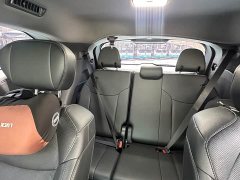 Toyota Sienna 2.5L Hybrid Premium Edition - photo 17