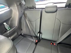 Toyota Sienna 2.5L Hybrid Premium Edition - photo 18