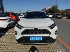 Toyota RAV4 2.0L CVT FWD Urban Edition - ფოტო 2