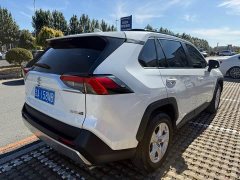 Toyota RAV4 2.0L CVT FWD Urban Edition - ფოტო 4