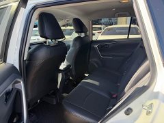 Toyota RAV4 2.0L CVT FWD Urban Edition - ფოტო 8