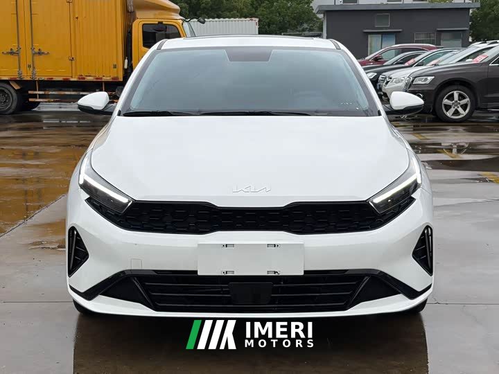 Kia K3 1.5L CVT Luxury Edition - ავტომობილი ჩინეთიდან