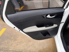 Kia K3 1.5L CVT Luxury Edition - ფოტო 17