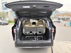 Toyota Sienna 2021 2.5L Hybrid Premium Edition - ფოტო 11