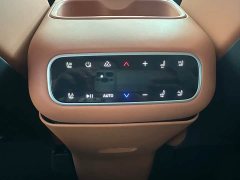 Leapmotor C16 EV 520 Smart Edition - ფოტო 13