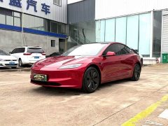 Tesla Model 3 Rear-Wheel Drive - ფოტო 1