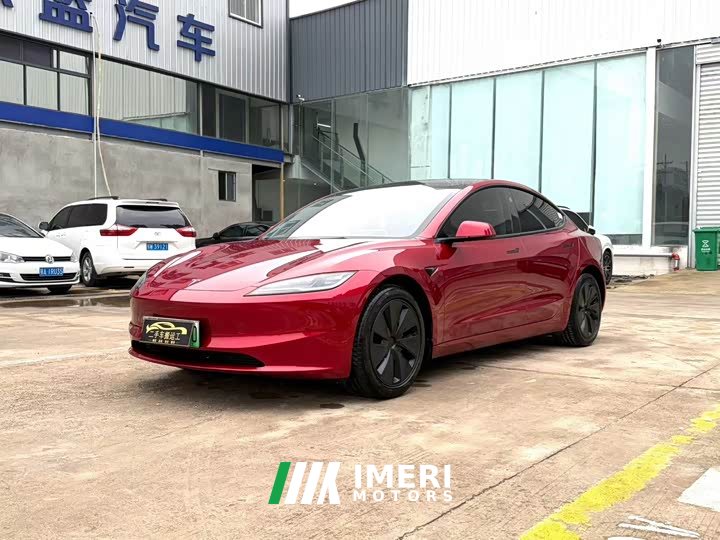 Tesla Model 3 Rear-Wheel Drive
