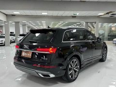 Audi Q7 55 TFSI quattro S line Sport - ფოტო 9