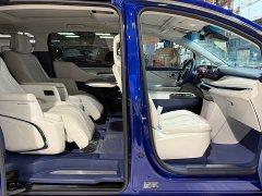 Buick GL8 New Energy Luxe Premium 7-Seater - фото 12