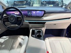 Buick GL8 New Energy Luxe Premium 7-Seater - фото 13