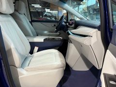 Buick GL8 New Energy Luxe Premium 7-Seater - фото 9