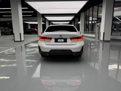 BMW 3 Series 325Li M Sport Package - ფოტო 14