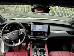 Lexus RX 500h AWD F SPORT Performance - ფოტო 10