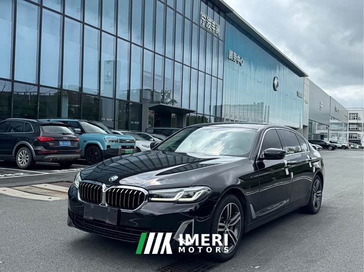 BMW 5 Series 2023 530Li Premier Luxury Package - car from China