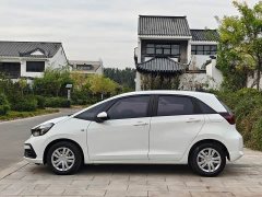 Honda Fit 1.5L CVT Trend Edition - ფოტო 4