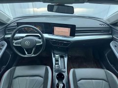 Volkswagen Lingdu L 280TSI DSG Dazzling Red Edition - ფოტო 10