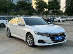 Honda Accord 260TURBO Luxury Edition - photo 3