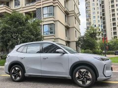 Geely Galaxy E5 2026 530km Explorer Edition - ფოტო 3