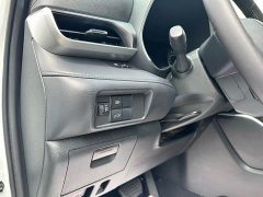 Toyota Highlander Hybrid 2.5L AWD Premium 7-Seater - ფოტო 13