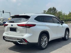 Toyota Highlander Hybrid 2.5L AWD Premium 7-Seater - ფოტო 5