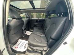 Toyota Highlander Hybrid 2.5L AWD Premium 7-Seater - ფოტო 7