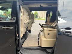 Toyota Alphard Hybrid 2.5L Premium Edition - фото 5