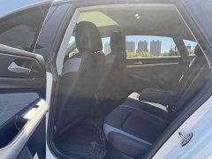 Volkswagen Lingdu L 280TSI DSG Dazzling Red Edition - ფოტო 8