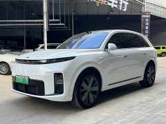 Li Auto Ideal L8 Ultra - ფოტო 1