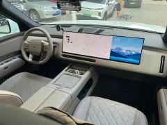 Li Auto Ideal L8 Ultra - ფოტო 8