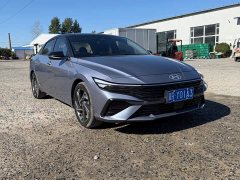 Hyundai Elantra 1.5L CVT TOP Premier Edition - фото 1