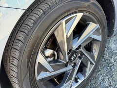 Hyundai Elantra 1.5L CVT TOP Premier Edition - фото 6