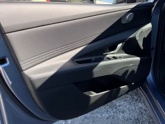Hyundai Elantra 1.5L CVT TOP Premier Edition - фото 8