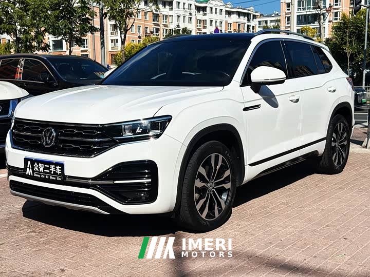 Volkswagen Taos 380TSI AWD R-Line Smart Connected Edition