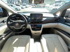 Buick GL8 Land Business Class Comfort Edition - ფოტო 6