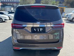 Buick GL8 Land Business Class Comfort Edition - ფოტო 8