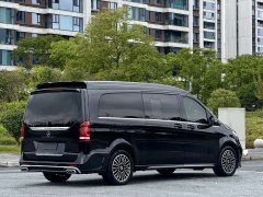 Mercedes-Benz V-Class 2022 V 260 L Long Wheelbase Luxury Edition - ფოტო 4