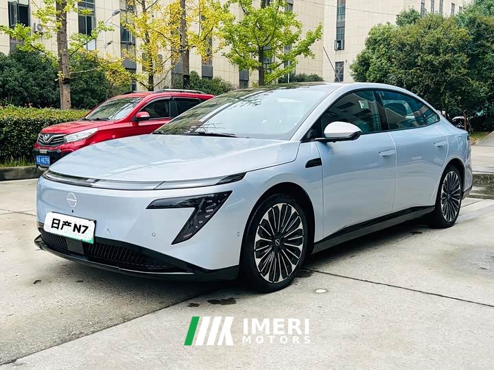Nissan N7 510 Max - ავტომობილი ჩინეთიდან