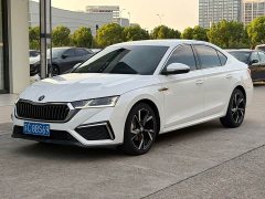 Skoda Octavia Facelift PRO TSI280 Premium Edition - фото 1