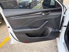 Skoda Octavia Facelift PRO TSI280 Premium Edition - фото 16