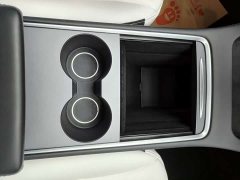 Tesla Model Y Long Range All-Wheel Drive - ფოტო 15