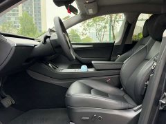 Tesla Model Y Rear-Wheel Drive - ფოტო 5