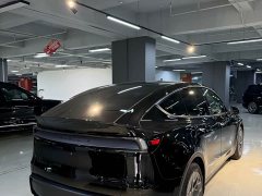 Tesla Model Y L 2025 Long Range All-Wheel Drive - ფოტო 10