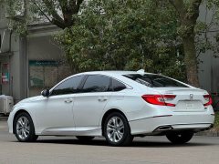 Honda Accord 2018 260TURBO Elite China VI - photo 3