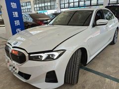 BMW i3 eDrive 35 L - ფოტო 1