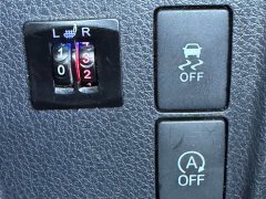 Toyota Yaris L 1.5L CVT Leading Plus Edition - photo 11
