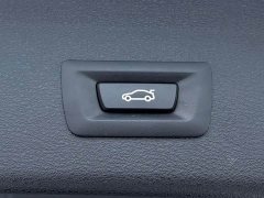 BMW X1 2022 sDrive20Li Fashion - ფოტო 17