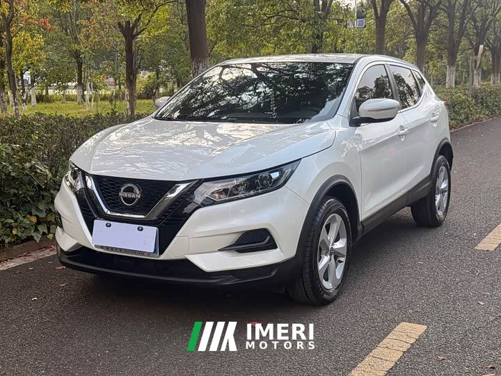 Nissan Qashqai 2.0L CVT XV Smart Comfort Edition