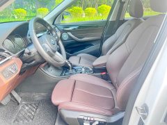 BMW X1 sDrive25Li Leading Edition - ფოტო 11