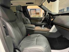 Land Rover Range Rover 3.0L V6 400PS Grand Jubilee Extended Wheelbase - photo 19